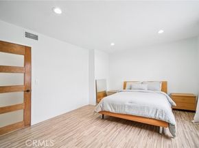 15752 Cobalt Street, Sylmar (los Angeles) CA 91342