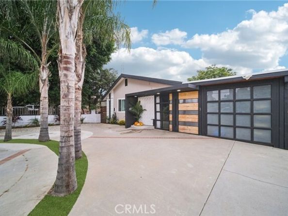 15752 Cobalt Street, Sylmar (los Angeles) CA 91342