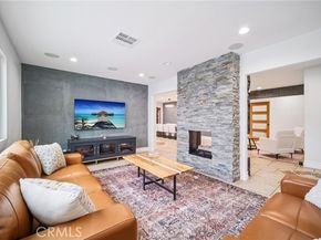 15752 Cobalt Street, Sylmar (los Angeles) CA 91342