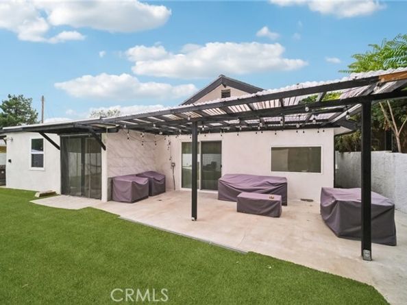 15752 Cobalt Street, Sylmar (los Angeles) CA 91342