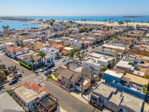 133 Pomona Avenue, Long Beach CA 90803
