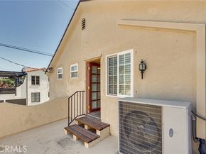 133 Pomona Avenue, Long Beach CA 90803