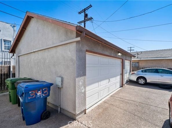 341 W 73rd Street, Los Angeles CA 90003