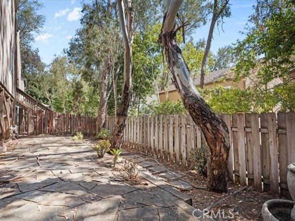 24802 Forest Knoll Lane, Lake Forest (el Toro) CA 92630