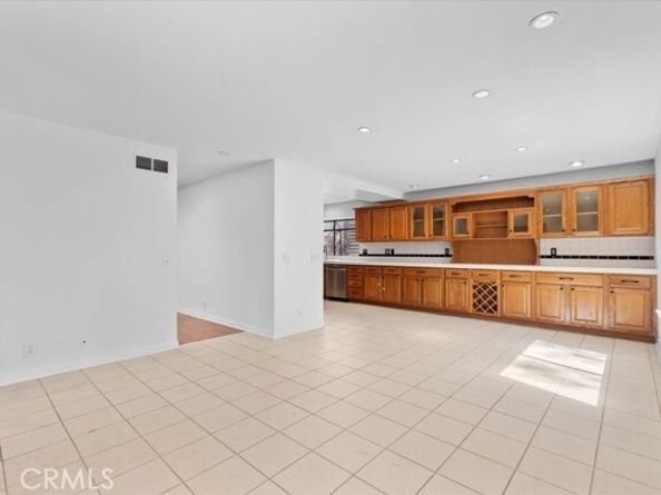 24802 Forest Knoll Lane, Lake Forest (el Toro) CA 92630