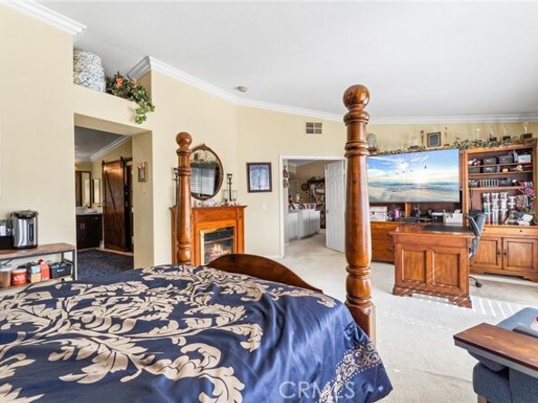 7572 E Endemont Court, Anaheim CA 92808