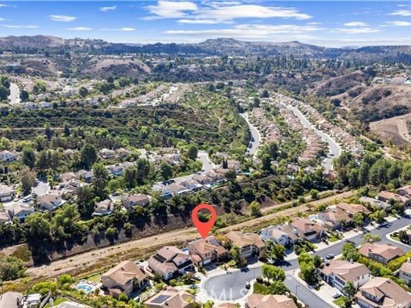 7572 E Endemont Court, Anaheim CA 92808