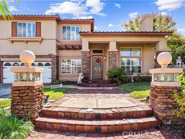 7572 E Endemont Court, Anaheim CA 92808