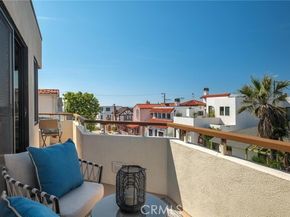 444 30th Street, Manhattan Beach CA 90266