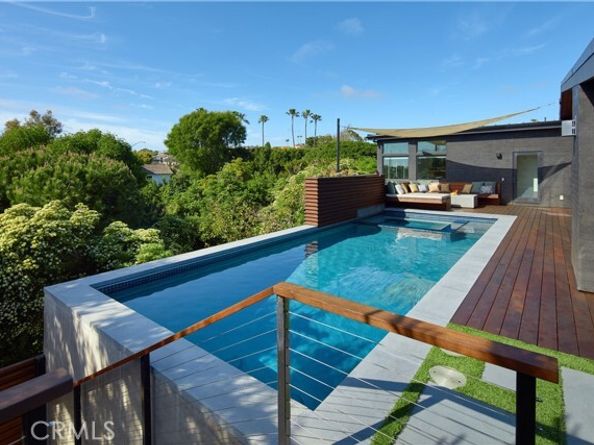 333 Milford Drive, Corona Del Mar (newport Beach) CA 92625