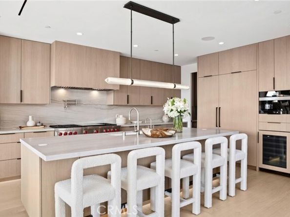 220 Carnation Ave., Corona Del Mar (newport Beach) CA 92625