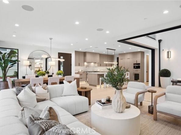 220 Carnation Ave., Corona Del Mar (newport Beach) CA 92625