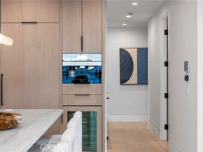 220 Carnation Ave., Corona Del Mar (newport Beach) CA 92625