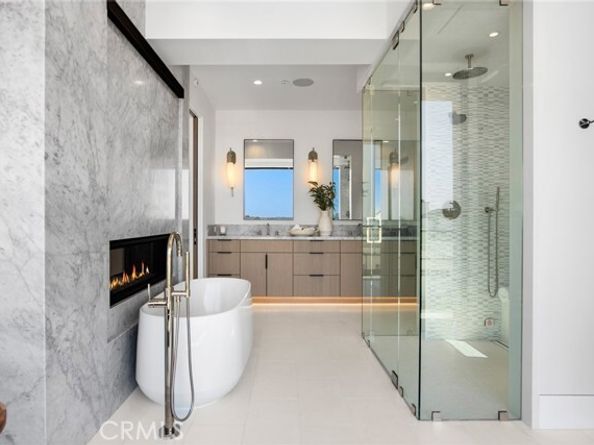 220 Carnation Ave., Corona Del Mar (newport Beach) CA 92625