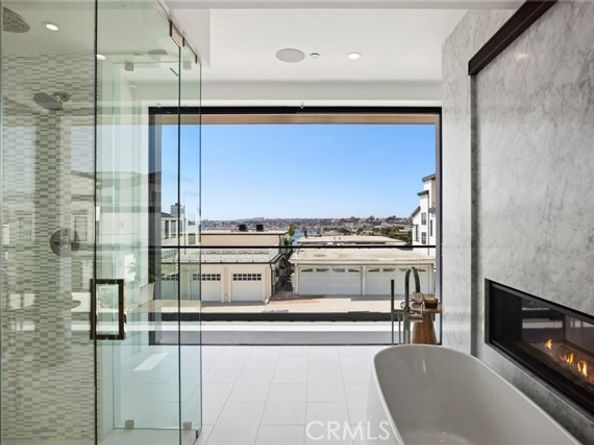 220 Carnation Ave., Corona Del Mar (newport Beach) CA 92625