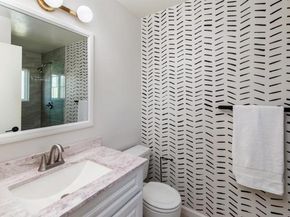 2349 Altisma Way B, Carlsbad CA 92009