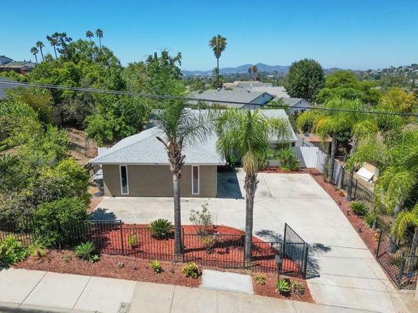 1161 N Rose St, Escondido CA 92027