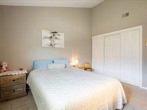 3685 Vista Campana 16, Oceanside CA 92057