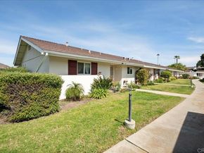 3685 Vista Campana 16, Oceanside CA 92057