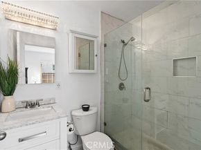 5732 Wilbur Avenue, Tarzana (los Angeles) CA 91356