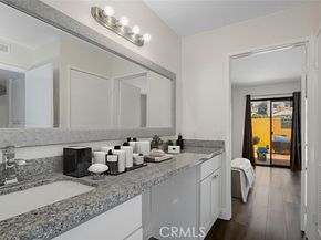 25712 Le Parc 93, Lake Forest (el Toro) CA 92630
