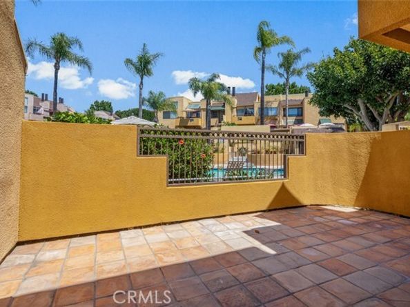 25712 Le Parc 93, Lake Forest (el Toro) CA 92630