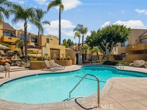 25712 Le Parc 93, Lake Forest (el Toro) CA 92630