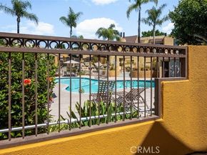 25712 Le Parc 93, Lake Forest (el Toro) CA 92630