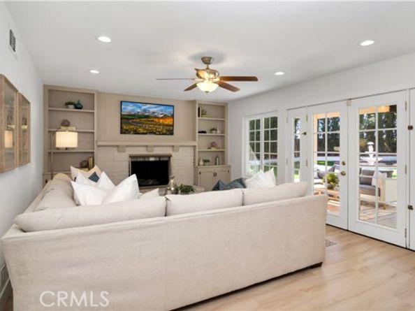 21301 Calle Recreo, Lake Forest (el Toro) CA 92630