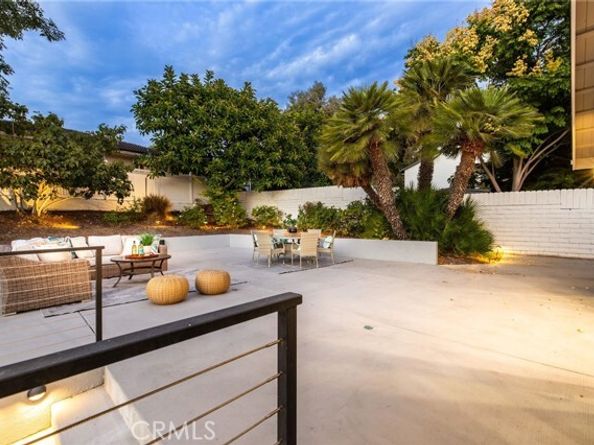 19201 Barrett Lane, Tustin CA 92705