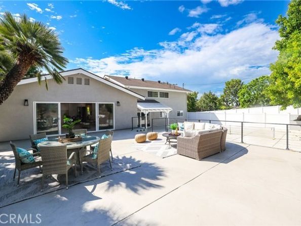19201 Barrett Lane, Tustin CA 92705