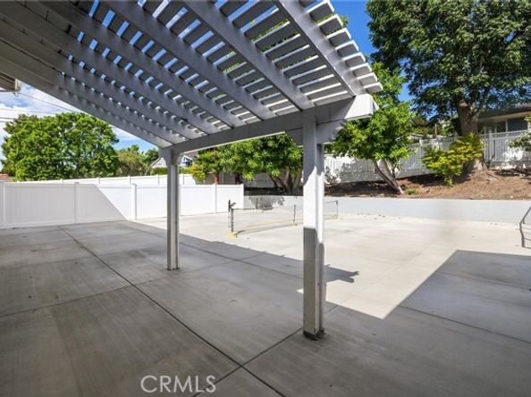 19201 Barrett Lane, Tustin CA 92705