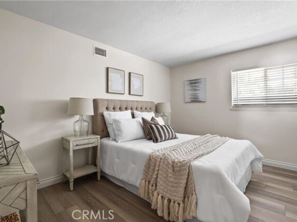 19201 Barrett Lane, Tustin CA 92705