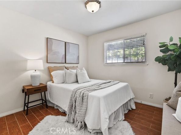 19201 Barrett Lane, Tustin CA 92705