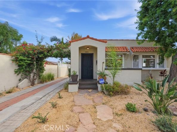 3926 E Wilton, Long Beach CA 90804