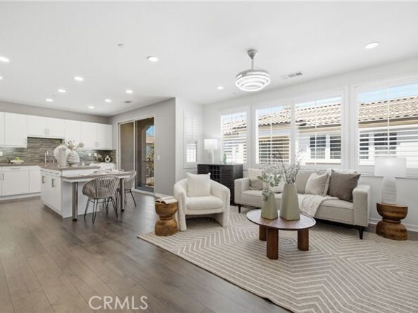 119 Wild Rose, Lake Forest (el Toro) CA 92630