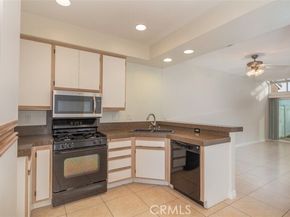 28372 Boulder, Lake Forest (el Toro) CA 92679