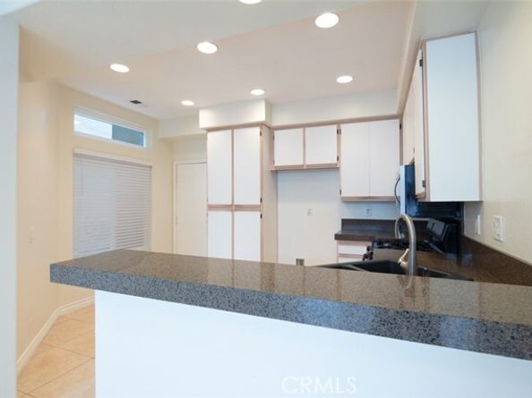 28372 Boulder, Lake Forest (el Toro) CA 92679