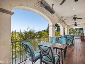 2005 Via Mariposa B, Laguna Woods CA 92637