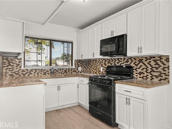 7826 Ben, North Hollywood (los Angeles) CA 91605