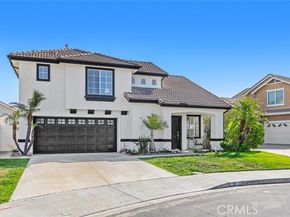 5 Chatri Circle, Lake Forest (el Toro) CA 92610