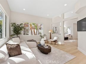 5 Chatri Circle, Lake Forest (el Toro) CA 92610