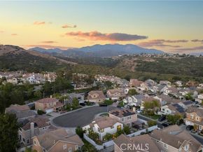 5 Chatri Circle, Lake Forest (el Toro) CA 92610