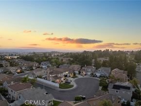 5 Chatri Circle, Lake Forest (el Toro) CA 92610