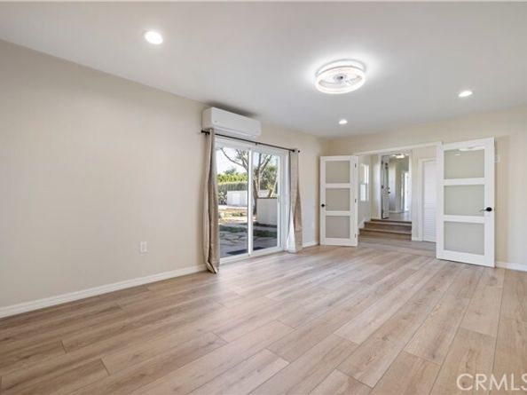 9816 Burnet, North Hills (los Angeles) CA 91343