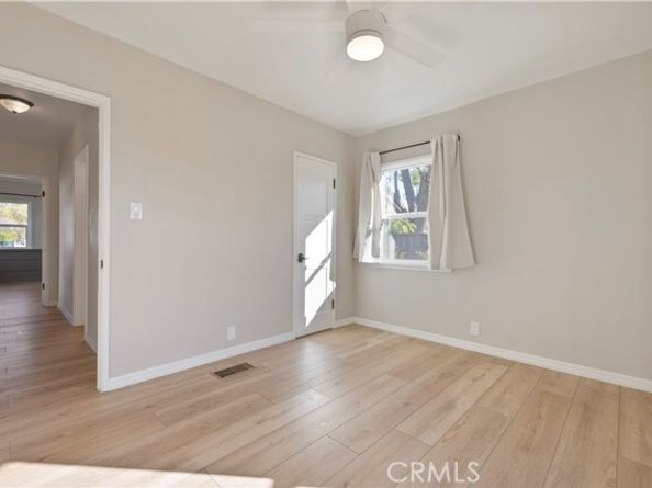 9816 Burnet, North Hills (los Angeles) CA 91343