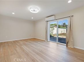 9816 Burnet, North Hills (los Angeles) CA 91343