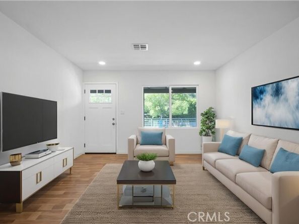 14320 Osborne Street, Panorama City (los Angeles) CA 91402