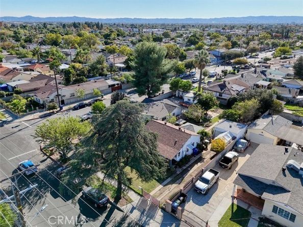 10007 Haddon, Pacoima (los Angeles) CA 91331