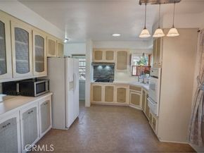 10007 Haddon, Pacoima (los Angeles) CA 91331